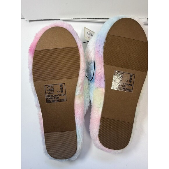 Qupid Pastel Rainbow Fuzzy Slip On Slippers Sz 6 New - Picture 3 of 6